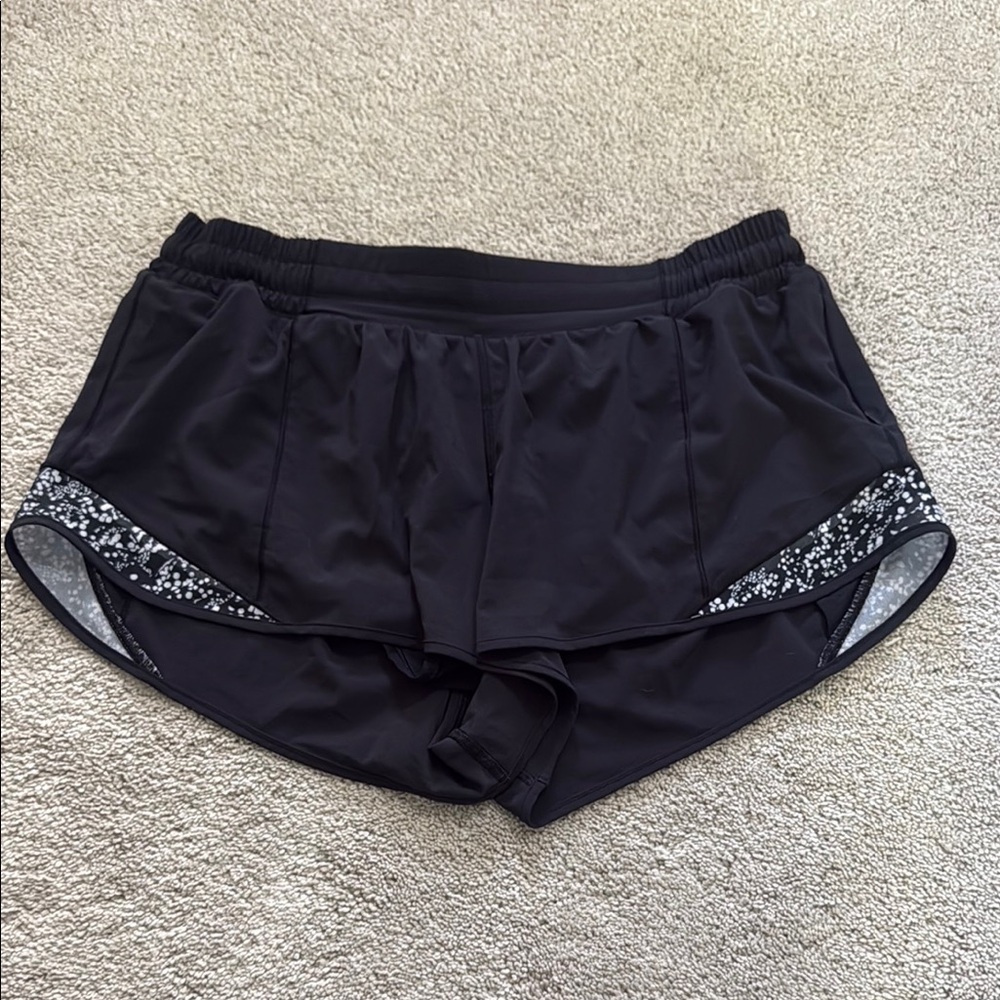 Black Women's Performance Lined hotty hot short